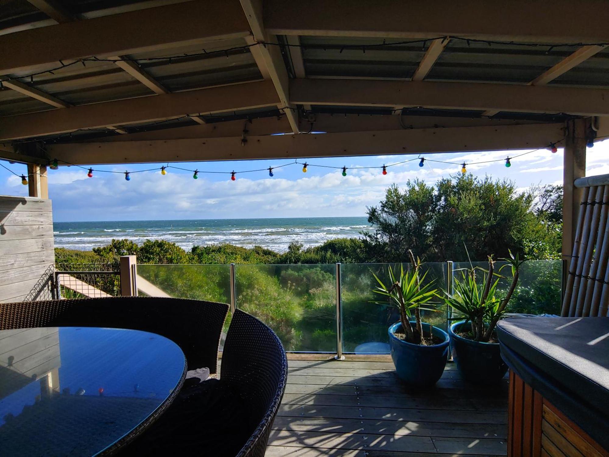 Award Winning Beach Front Retreat Франкстон Екстер'єр фото